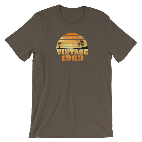 1969 T-Shirt Vintage 50th Birthday Gift For Men / Women T-Shirt - Image 9