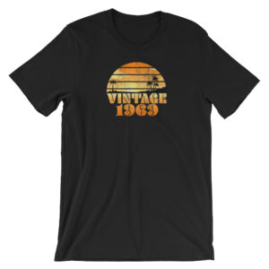1969 T-Shirt Vintage 50th Birthday Gift For Men / Women T-Shirt